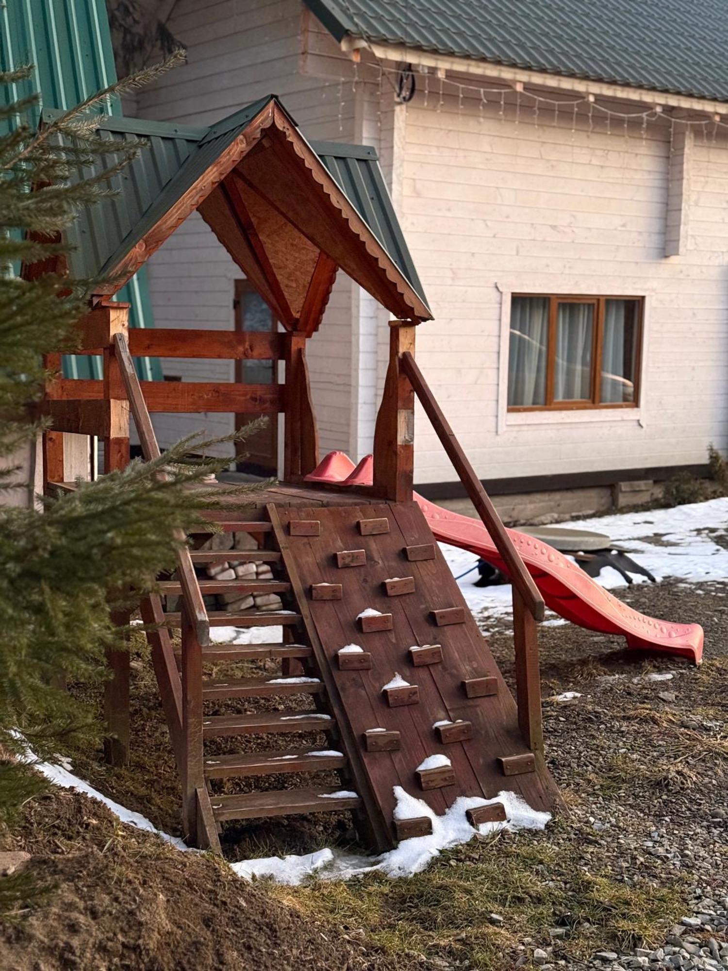 Водограй Hotel Vorochta Buitenkant foto